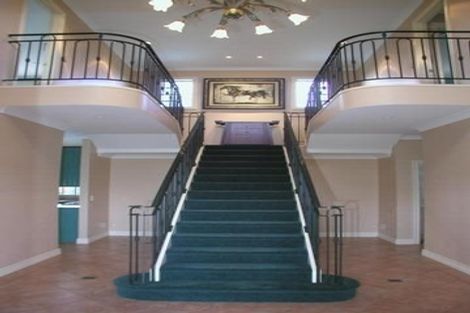 Photo of property in 13 Burgundy Park Avenue, Henderson, Auckland, 0612