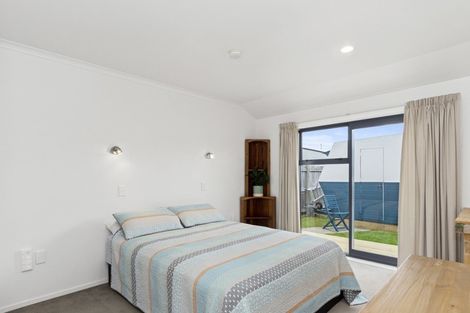 Photo of property in 24 Sarah Place, Papamoa Beach, Papamoa, 3118