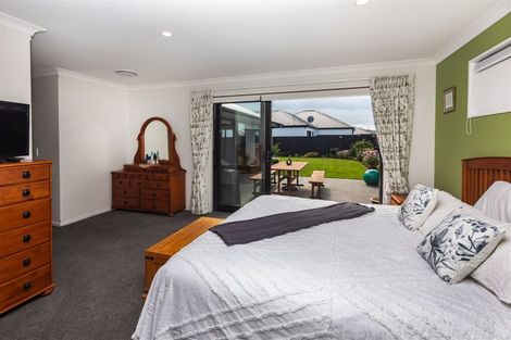 Photo of property in 123 Prestons Park Drive, Marshland, Christchurch, 8083