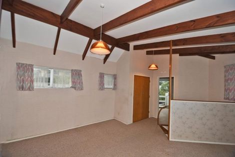 Photo of property in 51 Barrier View Road, Leigh, 0985