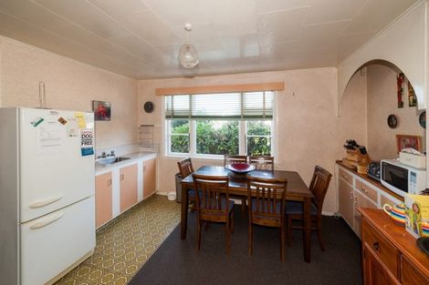 Photo of property in 42 Athol Terrace, Upper Riccarton, Christchurch, 8041