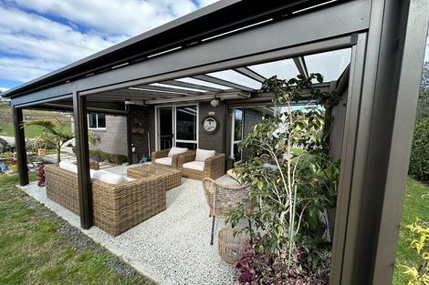 Photo of property in 25 Raptor Way, Welcome Bay, Tauranga, 3175