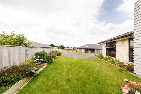 Photo of property in 8b Hanalin Drive, Marton, 4710