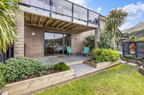Photo of property in 27 Mariners Cove, Cass Bay, Lyttelton, 8082