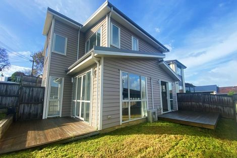 Photo of property in 12 Marsh Avenue, Forrest Hill, Auckland, 0620