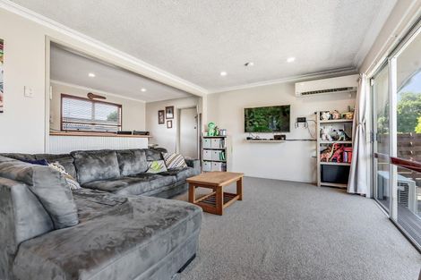 Photo of property in 404 Kahikatea Drive, Dinsdale, Hamilton, 3204