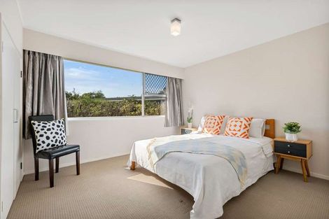 Photo of property in 10 Ellison Place, Pakuranga Heights, Auckland, 2010