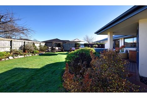 Photo of property in 35 Hollybush Drive, Brightwater, 7022