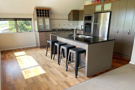 Photo of property in 60 Grammar School Road, Pakuranga, Auckland, 2010