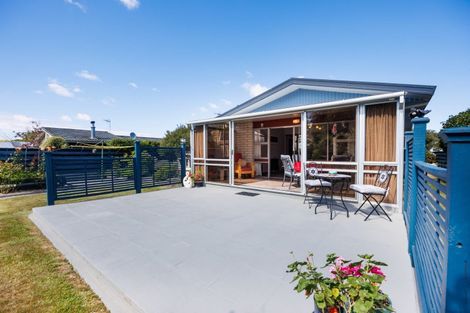 Photo of property in 71 Fairview Avenue, Feilding, 4702