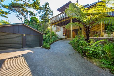 Photo of property in 39 Whaanga Road, Raglan, 3297
