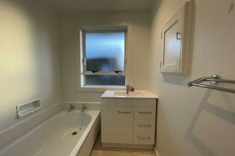 Photo of property in 2/2 Parklands Drive, Huntsbury, Christchurch, 8022