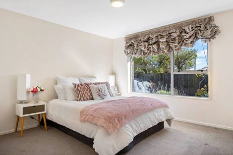 Photo of property in 2 Dalefield Drive, Cashmere, Christchurch, 8022