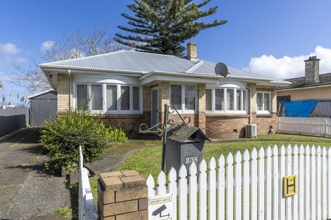 Photo of property in 238 Great South Road, Huntly, 3700