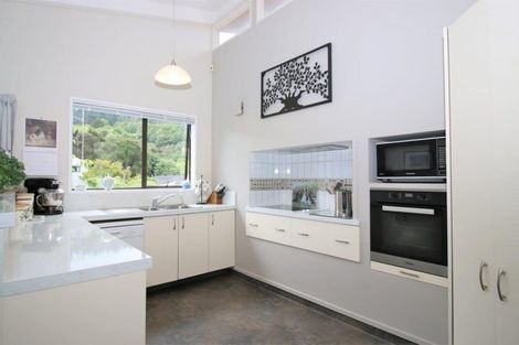 Photo of property in 103 Glenross Street, Glenross, Dunedin, 9011