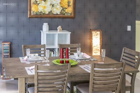 Photo of property in 14 Deans Place, Amberley, 7410