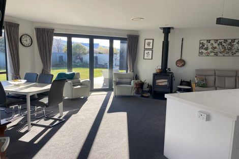 Photo of property in 11 Ethereal Crescent, Mount Pisa, Cromwell, 9383