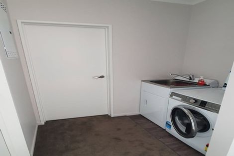 Photo of property in 17 William Dawson Crescent, Wigram, Christchurch, 8025