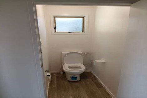 Photo of property in 30 Pipitea Place, Massey, Auckland, 0614
