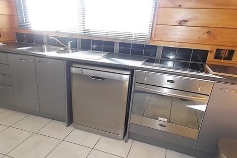 Photo of property in 9 Sheffield Place, Springvale, Whanganui, 4501