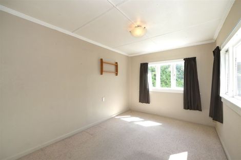 Photo of property in 214 Mayfair Avenue, Mayfair, Hastings, 4122