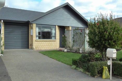 Photo of property in Henry Russell Estate, 16/36 Belgrove Drive, Waipukurau, 4200