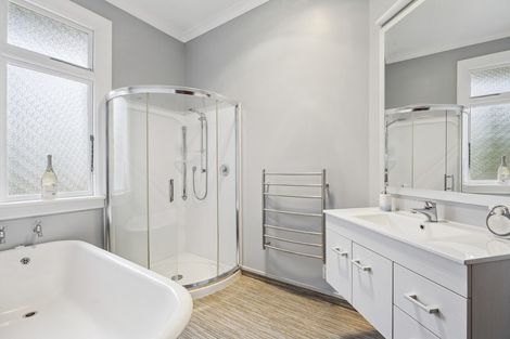 Photo of property in 57 Easther Crescent, Kew, Dunedin, 9012