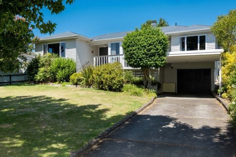 Photo of property in 5 Emerald Hill, Havelock North, 4130