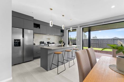 Photo of property in 5 Hauhake Terrace, Leamington, 3495