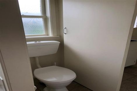 Photo of property in 7 Windsor Place, Levin, 5510