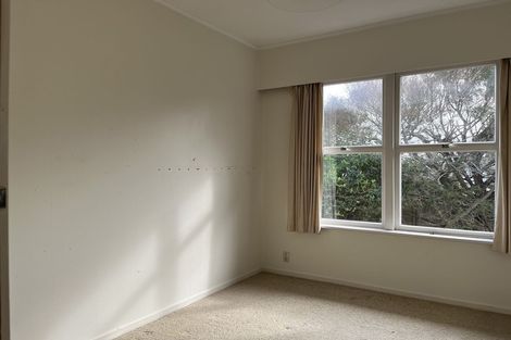 Photo of property in 6 Raines Avenue, Forrest Hill, Auckland, 0620