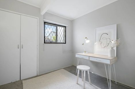 Photo of property in 2/69 Simon Ellice Drive, Bayview, Auckland, 0629