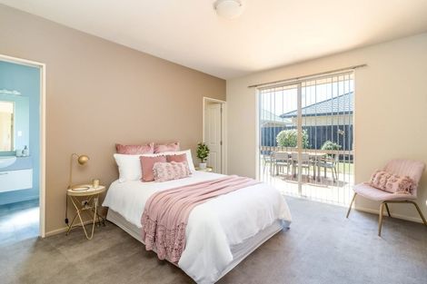 Photo of property in 5 Stout Street, Waimairi Beach, Christchurch, 8083