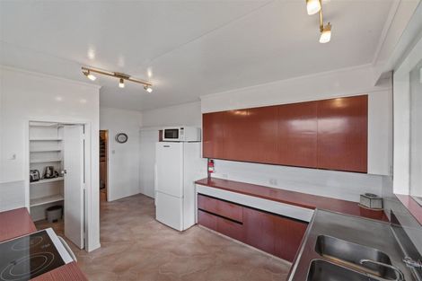 Photo of property in 48 Windsor Street, Terrace End, Palmerston North, 4410