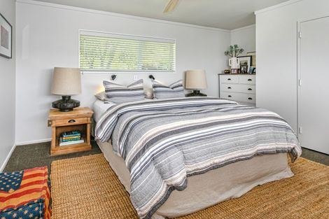 Photo of property in 5 Hillside Lane, Tairua, 3508