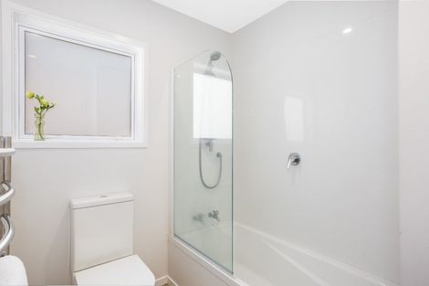 Photo of property in 5a Kaituna Street, Waitangirua, Porirua, 5024