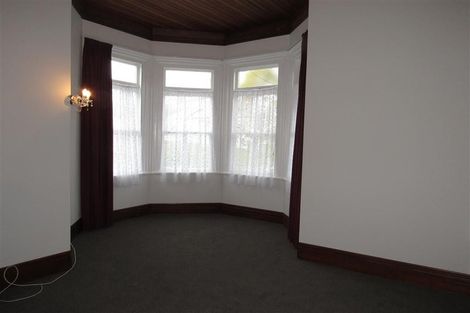 Photo of property in 37 Te Wharepouri Street, Berhampore, Wellington, 6023