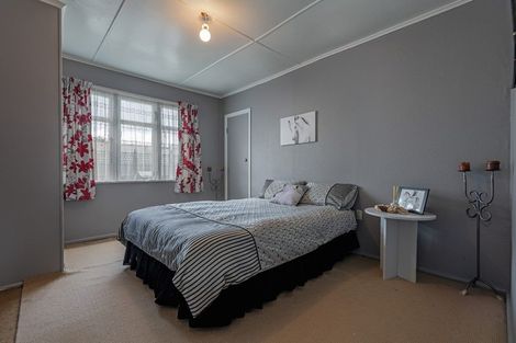 Photo of property in 3 Linklater Avenue, Foxton Beach, Foxton, 4815