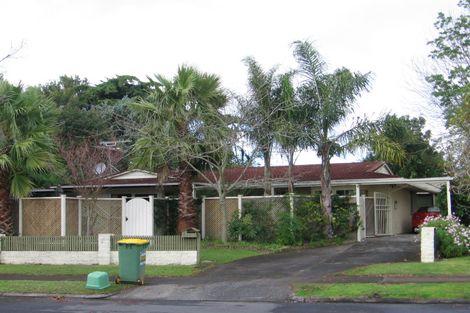 Photo of property in 18 Lilian Place, Farm Cove, Auckland, 2012