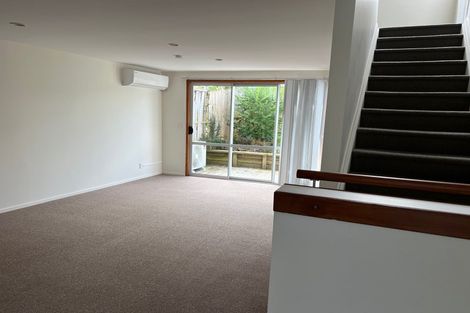 Photo of property in 69 Albionvale Road, Glen Eden, Auckland, 0602