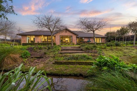 Photo of property in 7 Sentinel Place, Halswell, Christchurch, 8025