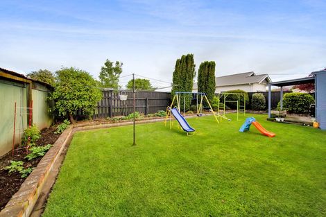 Photo of property in 1 Disraeli Street, Hawera, 4610