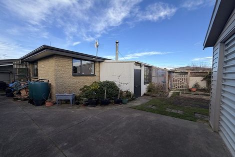 Photo of property in 102 Avon Road, Clifton, Invercargill, 9812