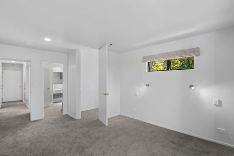 Photo of property in 1/311 Glenfield Road, Glenfield, Auckland, 0629