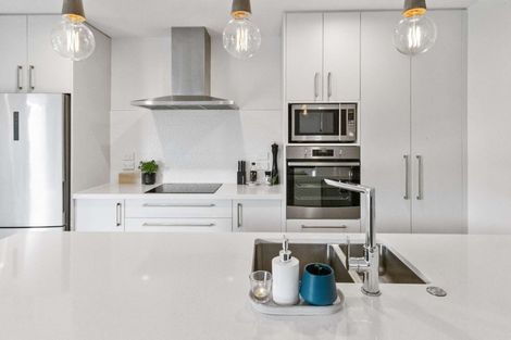 Photo of property in 26 Harding Drive, Papamoa Beach, Papamoa, 3118