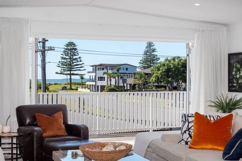 Photo of property in 16 Sutherland Avenue, Mount Maunganui, 3116