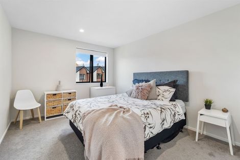 Photo of property in 16 Seafarer Crescent, Stanmore Bay, Whangaparaoa, 0932