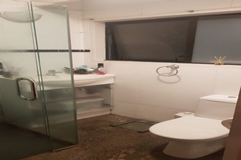 Photo of property in 2a Coniston Avenue, Te Atatu South, Auckland, 0610