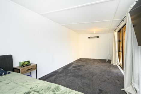 Photo of property in 17 Douglas Street, West End, Palmerston North, 4412