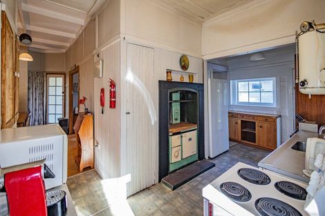 Photo of property in 109 Seddon Street, Raetihi, 4632